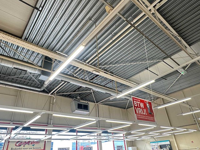 Zumtobel - winkelverlichting frame led - afbeelding 6 van  6