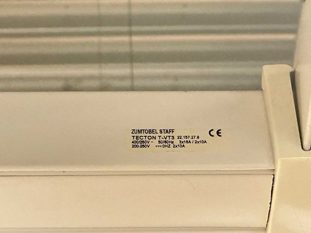 Zumtobel - winkelverlichting frame - afbeelding 3 van  6