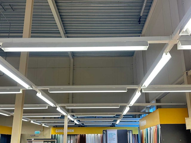 Zumtobel - winkelverlichting frame - afbeelding 5 van  6