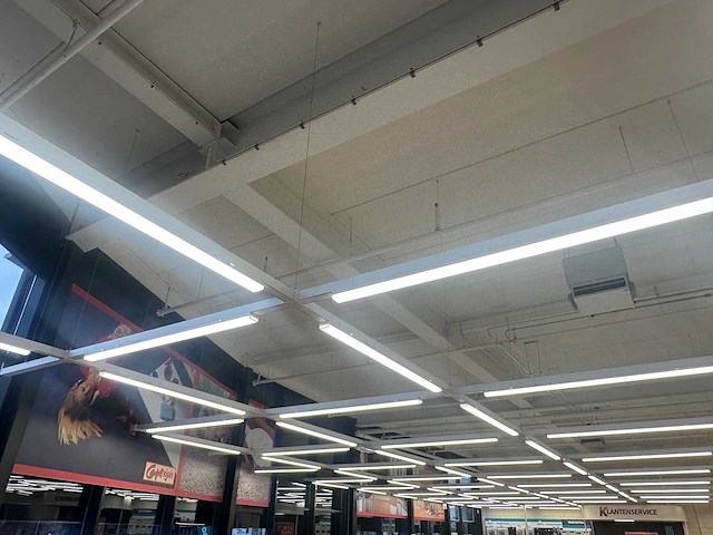 Zumtobel - winkelverlichting frame - afbeelding 1 van  7