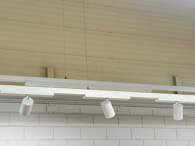 Zumtobel - winkelverlichting led 100 meter - afbeelding 6 van  9