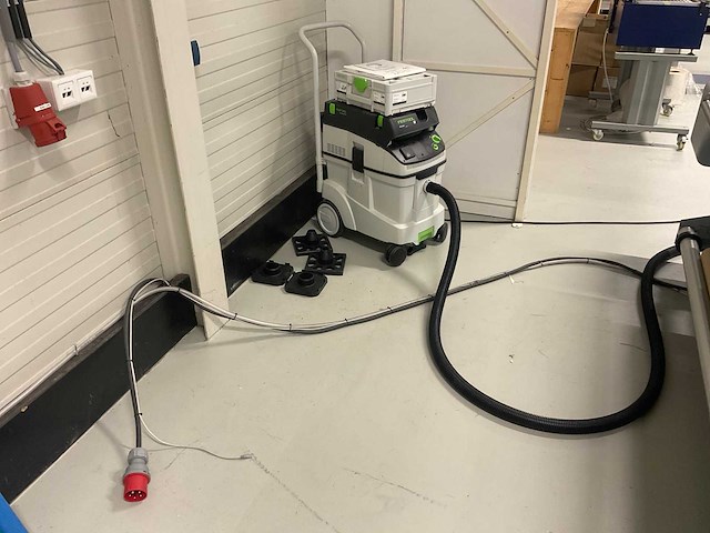 Zünd g3 xl-3200 cnc snijmachine - afbeelding 22 van  31