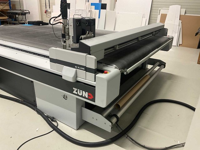 Zünd g3 xl-3200 cnc snijmachine - afbeelding 3 van  31