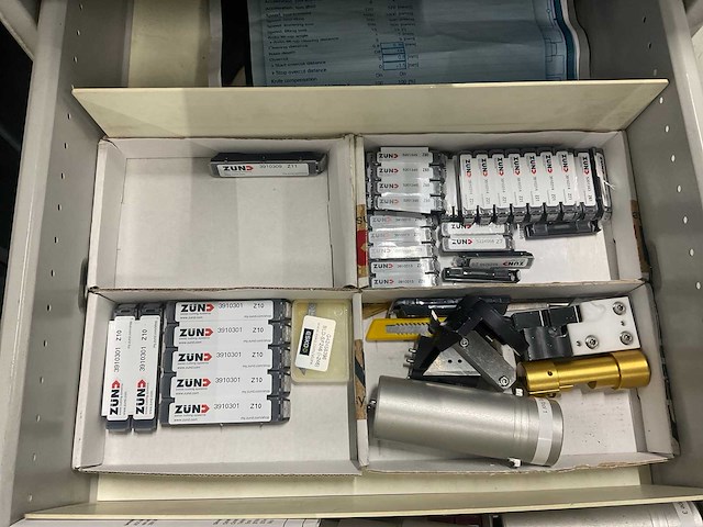 Zünd g3 xl-3200 cnc snijmachine - afbeelding 11 van  31