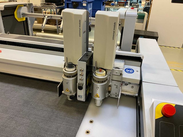 Zünd s3 m-800 vlakbed snijmachine - afbeelding 3 van  20