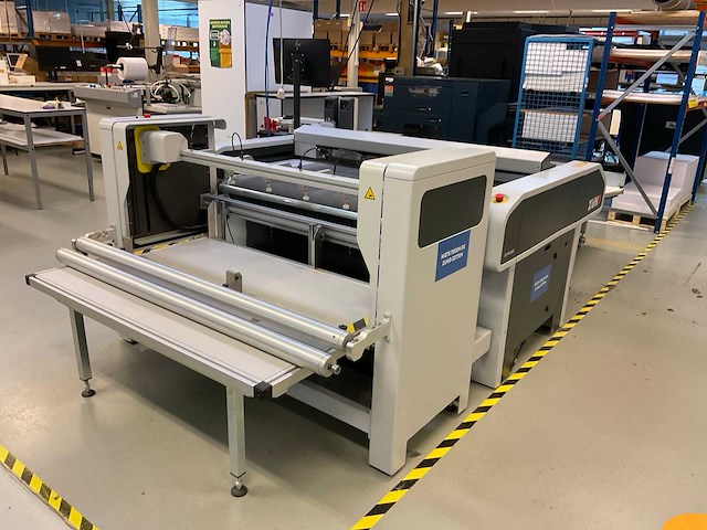 Zünd s3 m-800 vlakbed snijmachine - afbeelding 15 van  20