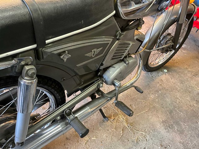 Zundapp 517 snorfiets - afbeelding 7 van  10