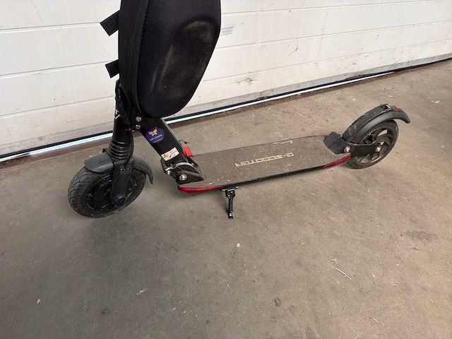 Zuotu st e-scooter - afbeelding 2 van  6