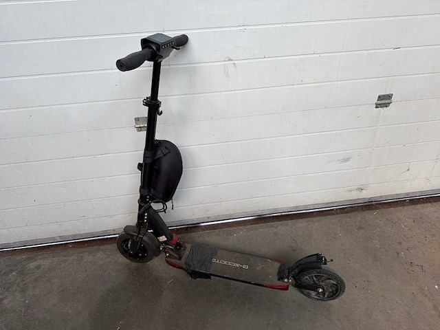 Zuotu st e-scooter - afbeelding 1 van  5