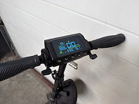 Zuotu st e-scooter - afbeelding 3 van  5