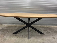 Zurich ovale eiken eetkamertafel - afbeelding 6 van  9