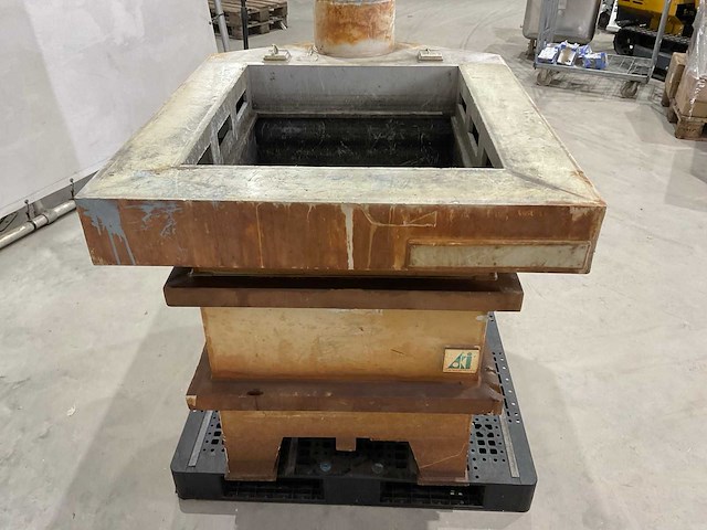 Zuurbak - afbeelding 3 van  7