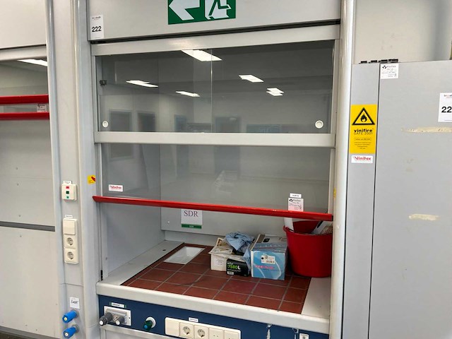 Zuurkast - afbeelding 3 van  3