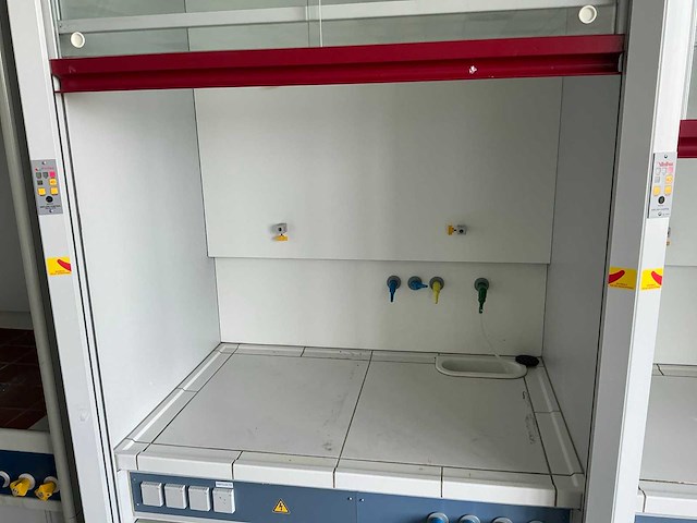 Zuurkast - afbeelding 8 van  8