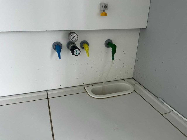 Zuurkast - afbeelding 5 van  7