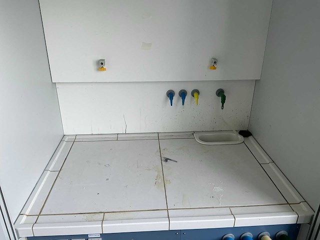 Zuurkast - afbeelding 4 van  5