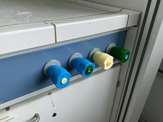 Zuurkast - afbeelding 5 van  5