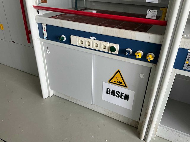 Zuurkast - afbeelding 2 van  6