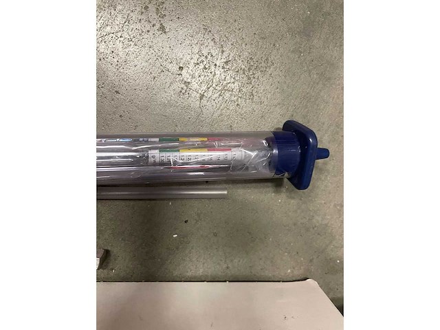 Zuurweger - afbeelding 2 van  2