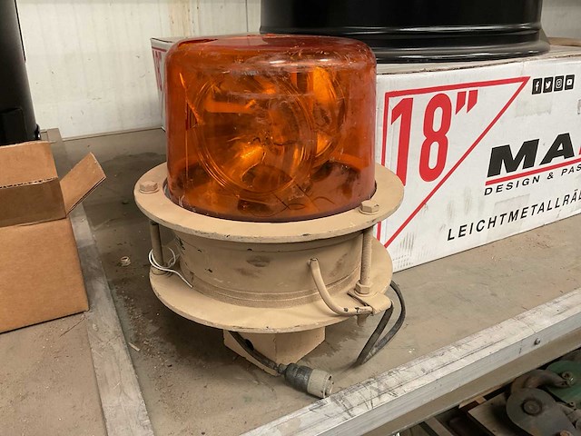 Zwaailicht - afbeelding 5 van  5