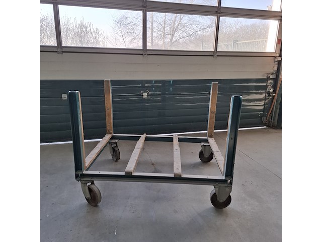 Zwaar materiaal transportbok - afbeelding 1 van  4