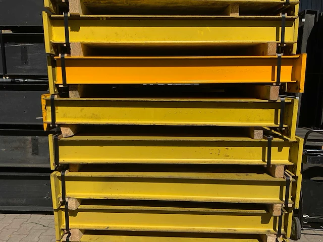 Zwaarlast dubbelzijdige draagarmstelling 8x64 - afbeelding 6 van  24