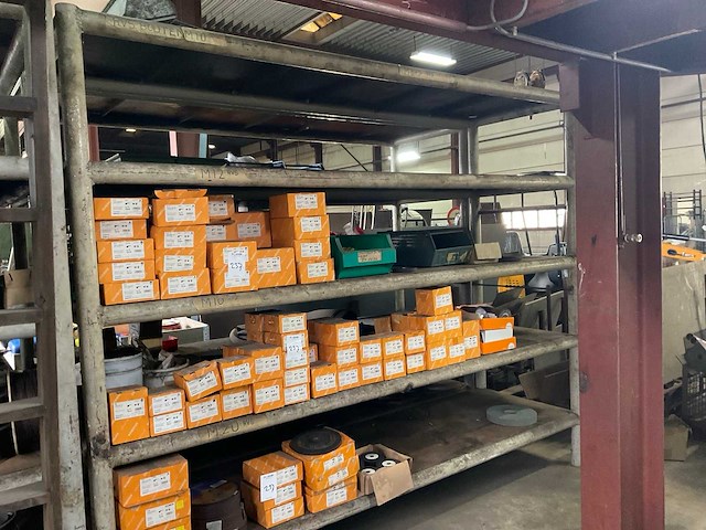 Zwaarlast legbordstelling - afbeelding 1 van  1