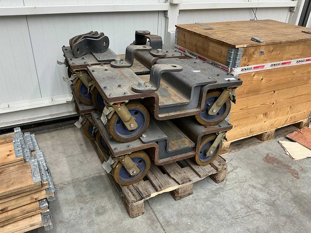 Zwaarlast transportwagen (4x) - afbeelding 1 van  5