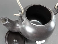 Zware aardewerk theepot - afbeelding 4 van  5