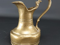 Zware antieke brons/messing schenkkan - afbeelding 1 van  5