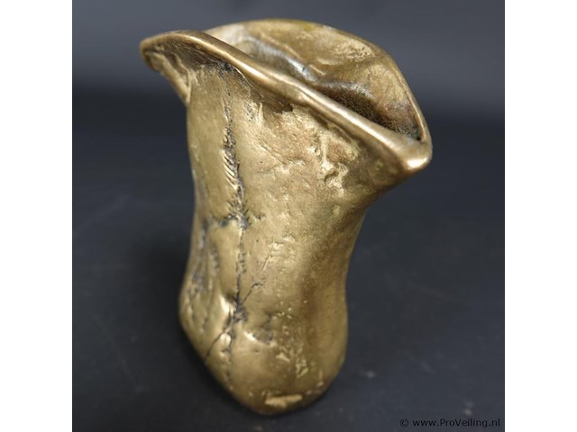 Zware antieke pot met gedreven decor - afbeelding 2 van  5