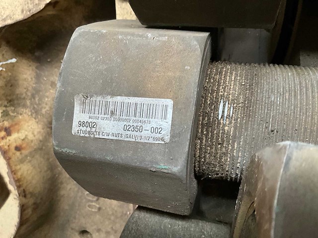 Zware draadstangen (stud bolts) met zeskantmoeren (19x) - afbeelding 5 van  5