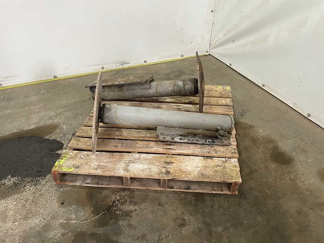 Zware hydraulische steunpootcilinder - afbeelding 1 van  9