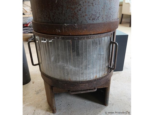 Zware ijzeren vintage harrie leenders houtkachel uit de hl serie - afbeelding 5 van  6