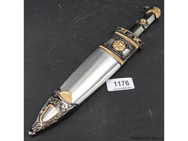 Zware metalen dolk met schede - afbeelding 5 van  5