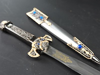 Zware metalen sierdolk in dito schede - afbeelding 4 van  5