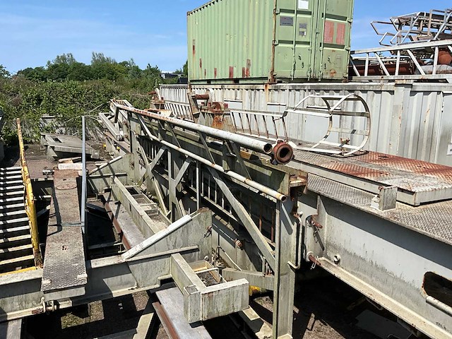 Zware platform gas & olie landboortoren t-61 - afbeelding 8 van  77