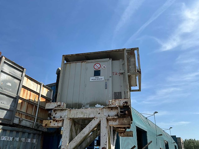 Zware platform gas & olie landboortoren t-61 - afbeelding 28 van  77