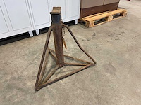 Zware stalen garagebok - afbeelding 1 van  1