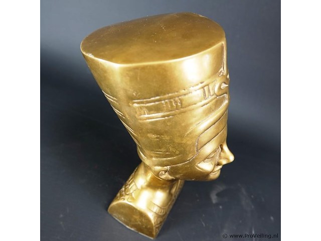 Zware vergulde buste nefertiti - afbeelding 3 van  5