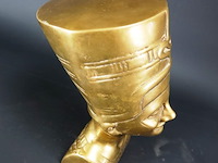 Zware vergulde buste nefertiti - afbeelding 3 van  5