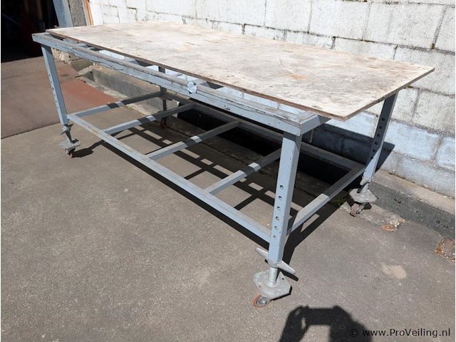 Zware verrijdbare werktafel - afbeelding 2 van  3