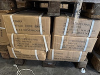 Zwart deurbeslag pc85 v.v. deurklink, cilinder en schild 224x32mm (50x) - afbeelding 3 van  4