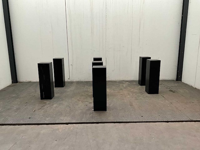 Zwart gelakte sokkel/zuil/pilaar (7x) - afbeelding 1 van  36