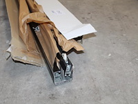 Zwart schuifdeursysteem met lengte 333 cm. - afbeelding 1 van  3