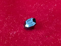 Zwarte diamant vierkant smaragd vorm 3.10 carat gecertificeerd - afbeelding 2 van  6
