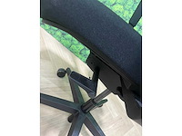 Zwarte, ergonomische bureaustoel - afbeelding 10 van  10