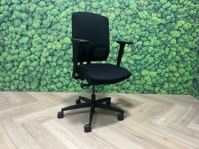 Zwarte, ergonomische bureaustoel - afbeelding 1 van  9