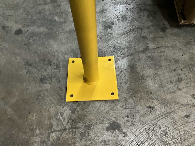 Zwarte & geel metaal veiligheidsbarrière - ongebruikt - afbeelding 3 van  3