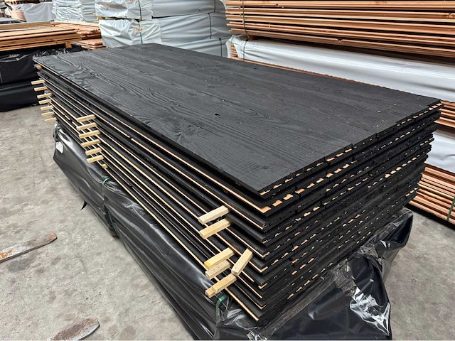 Zwarte kern douglas triple rhombus - 400 cm (80x) - afbeelding 6 van  7